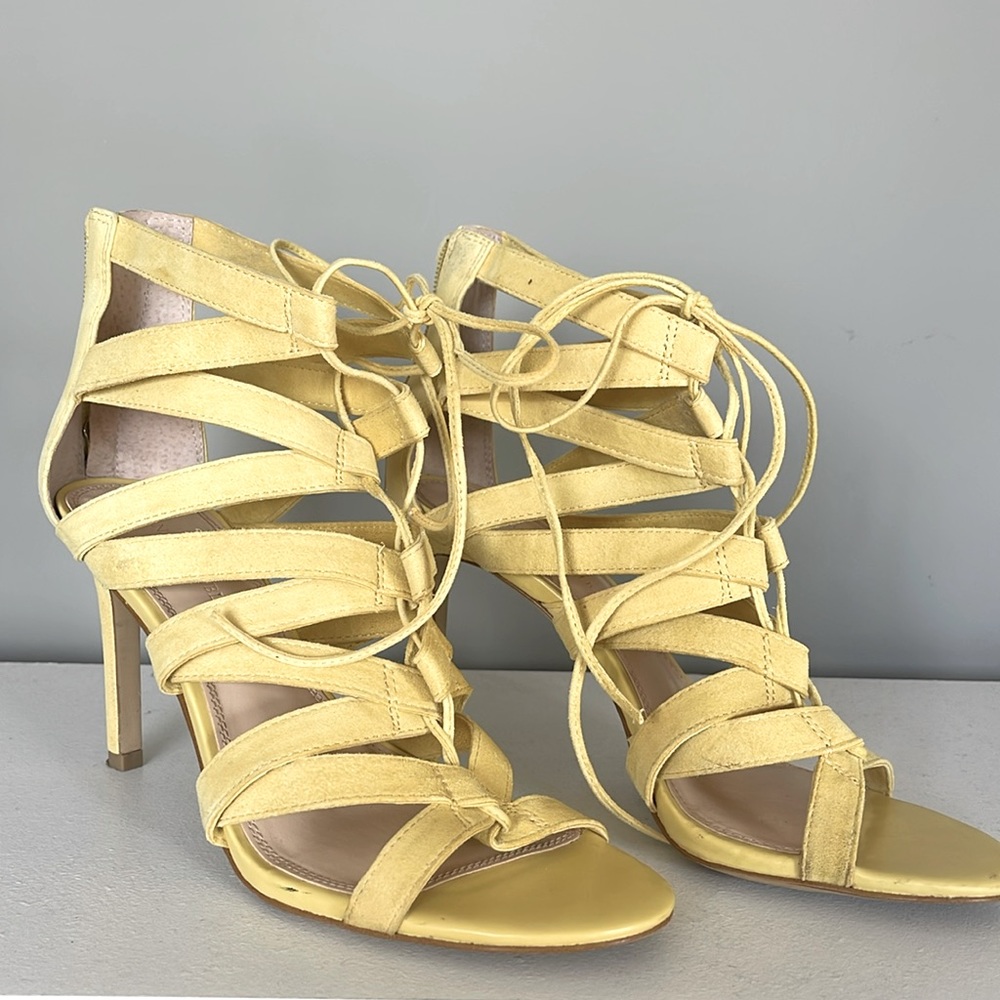Banana Republic Laney Lace Up Heels in 9.5